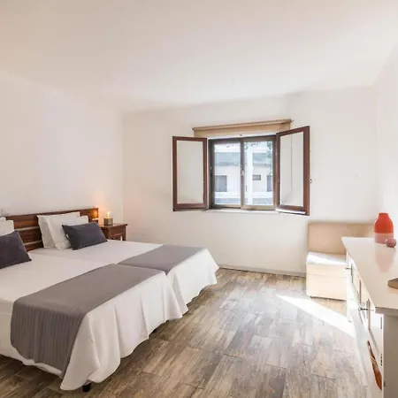 Patrick House By Sunnyway * Olhos de Agua (Albufeira)